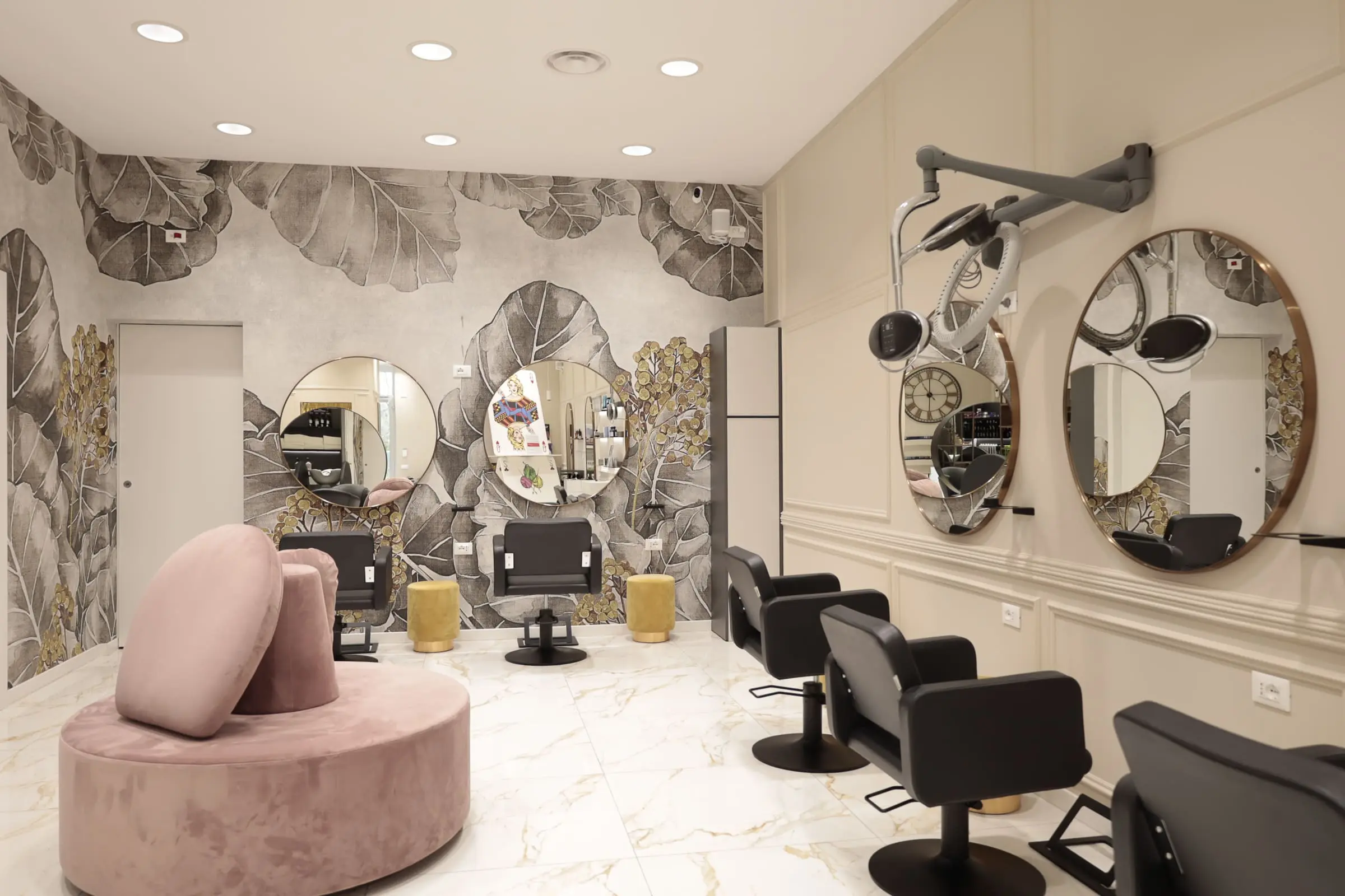 Interno del salone Manuel Concept Hair Lab Seregno
